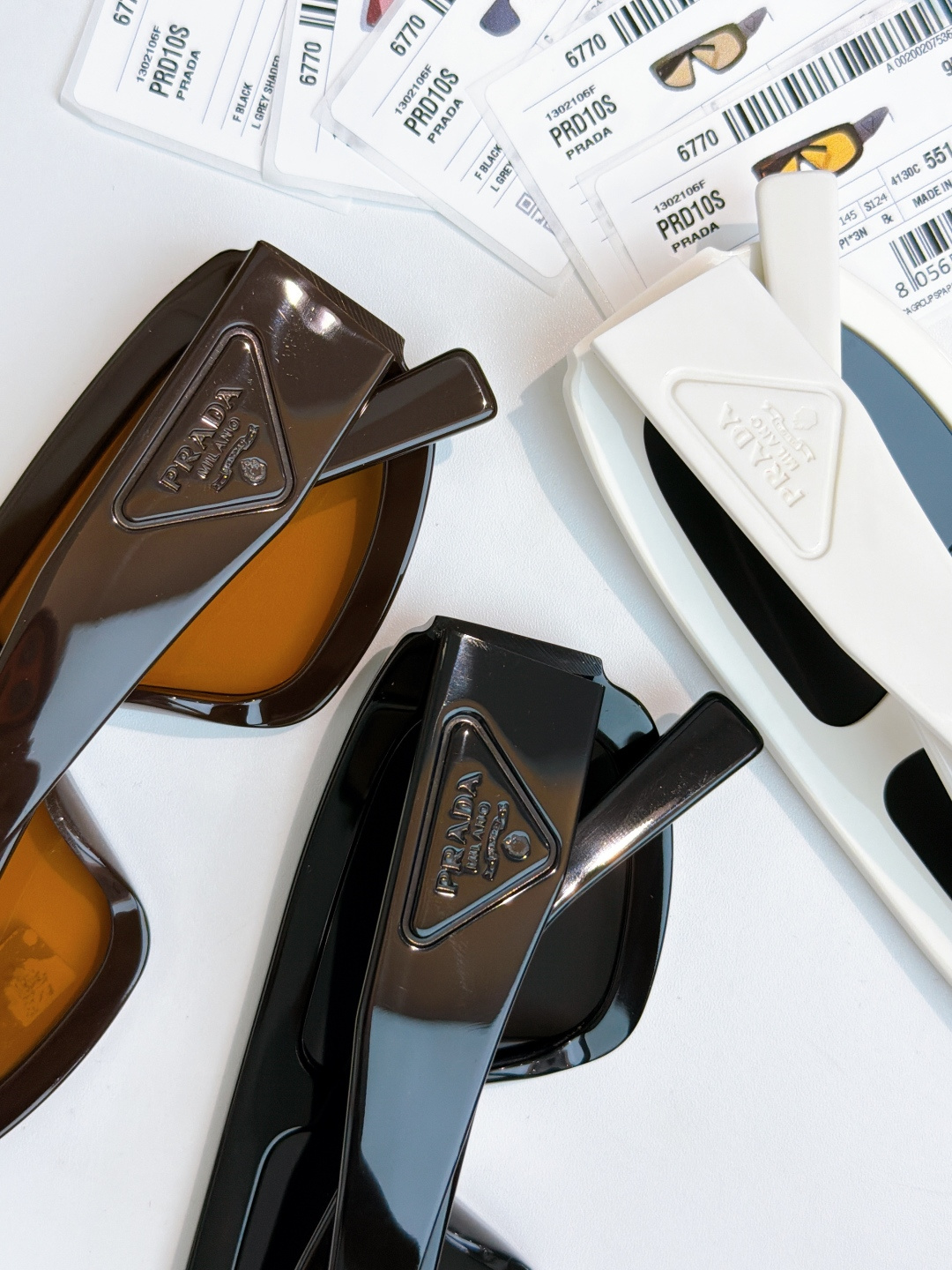 Prada PRAD*