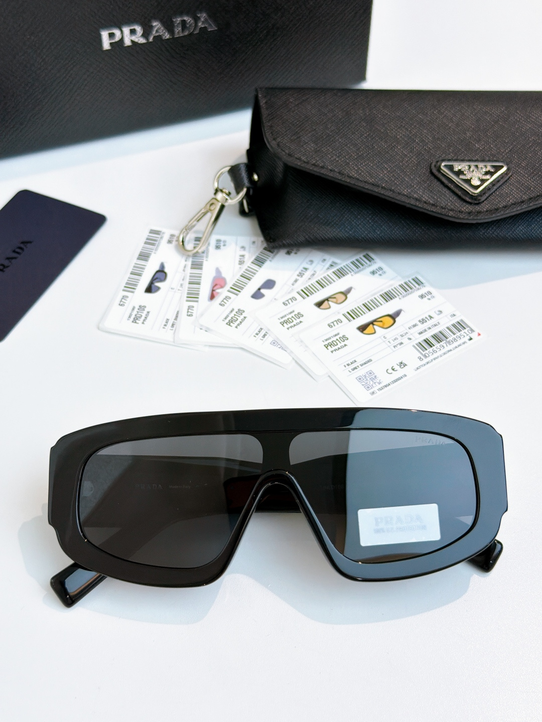Prada PRAD*