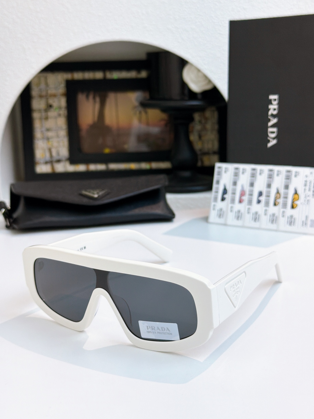 Prada PRAD*