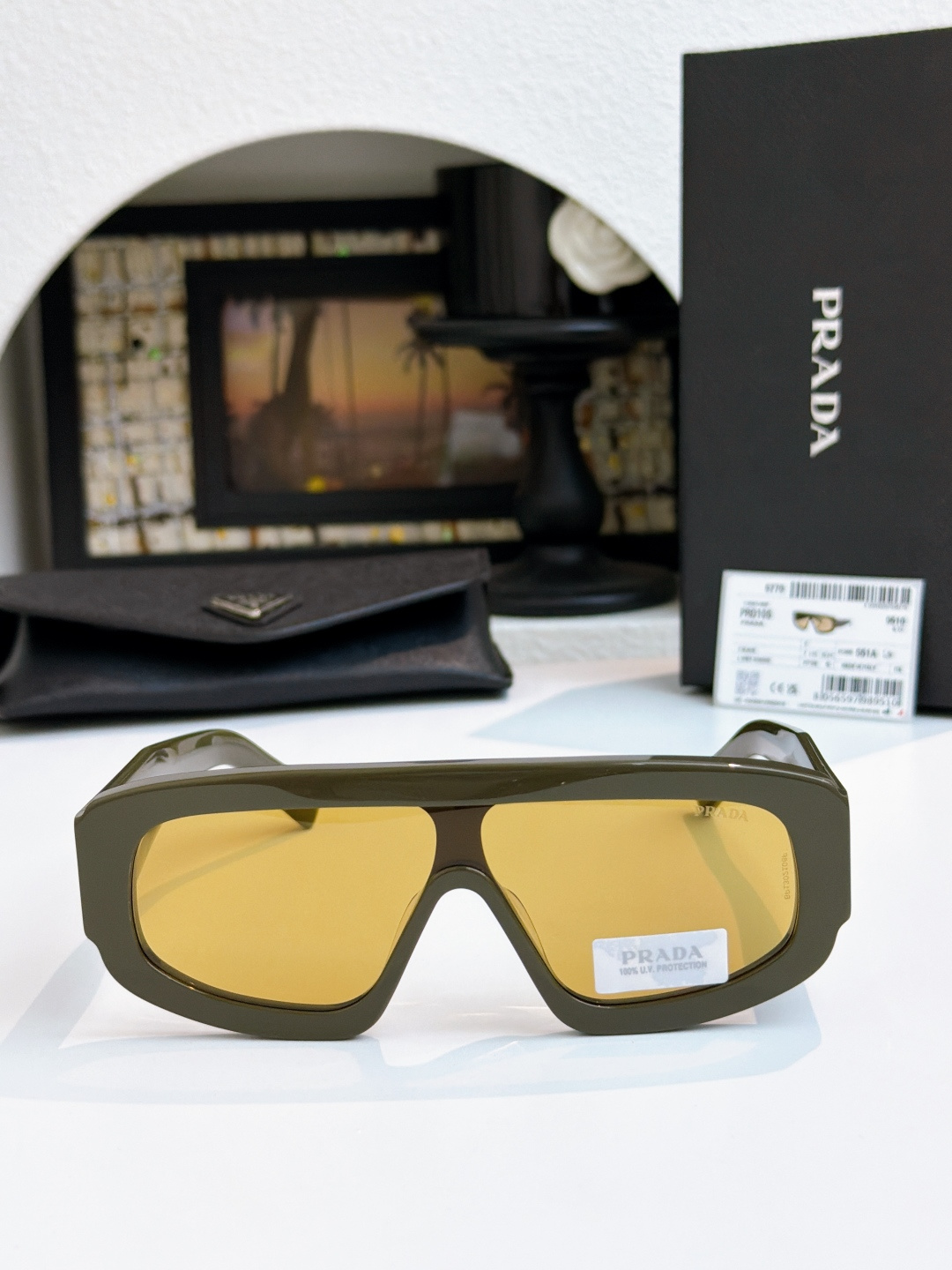 Prada PRAD*