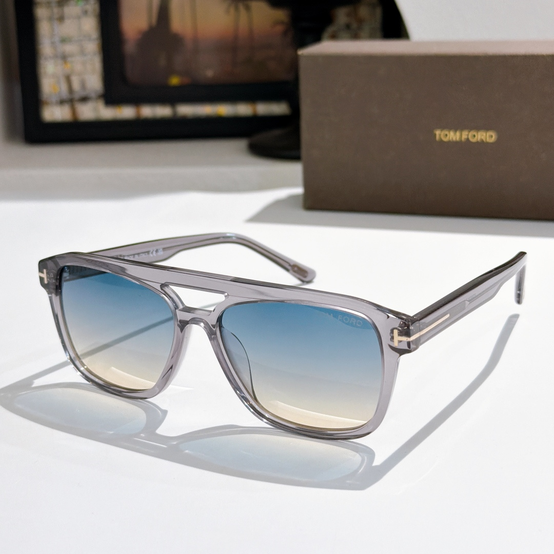 Tom Ford TOM FOR*