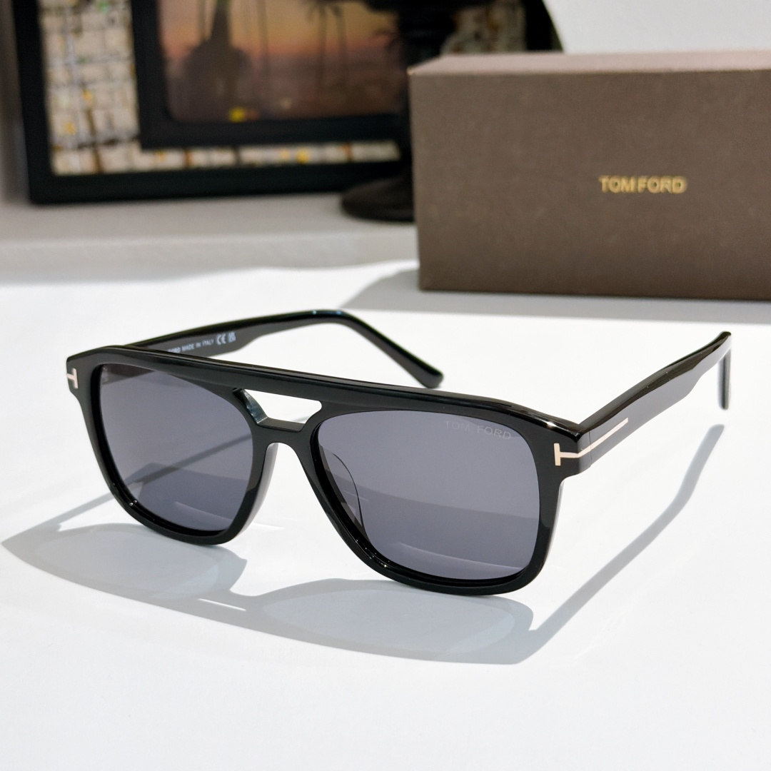Tom Ford TOM FOR*