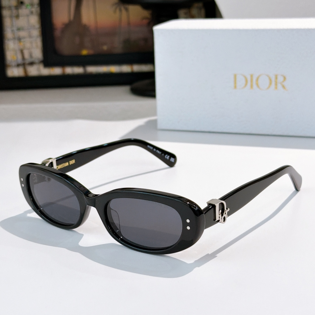 Dior DIO*