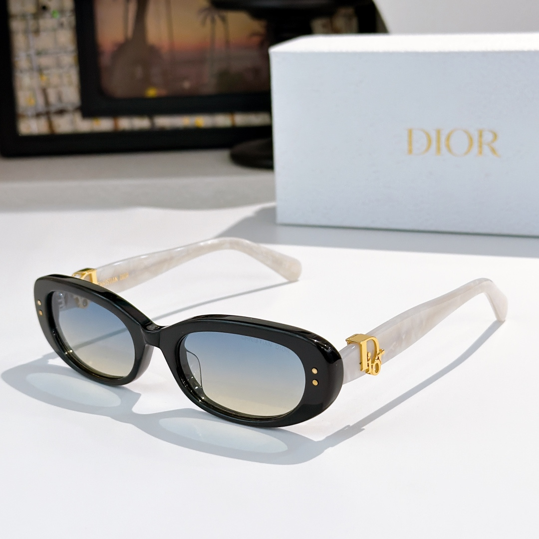 Dior DIO*