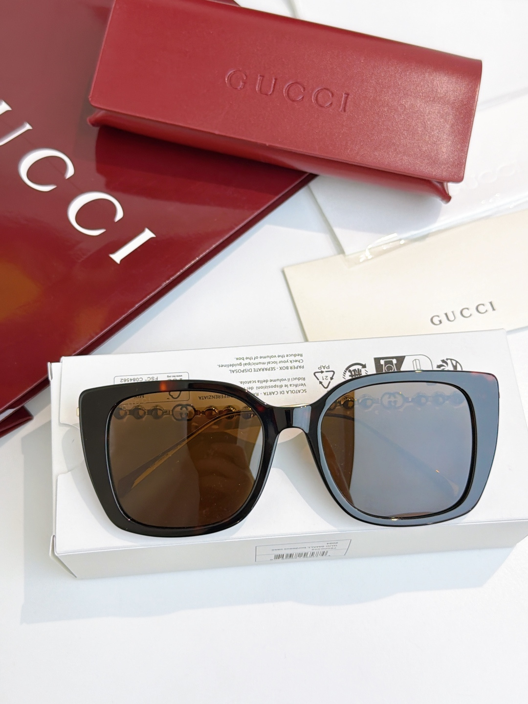 Gucci 海报款｜GUCC*