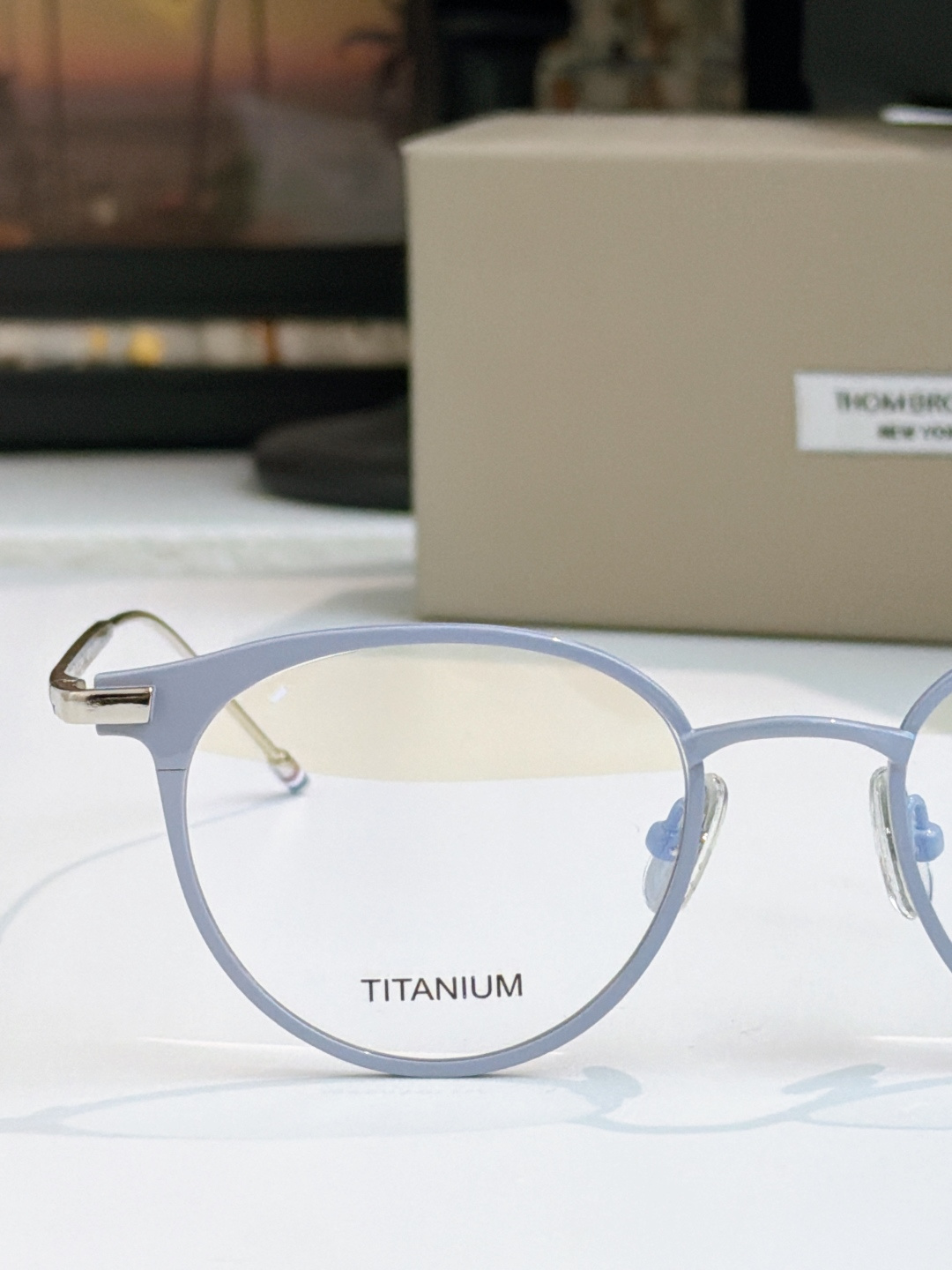 Thom Browne THOM BROWN*｜布朗尼