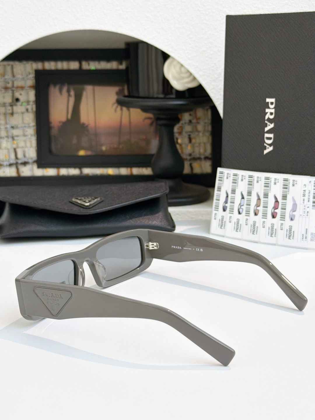 Prada PRAD*