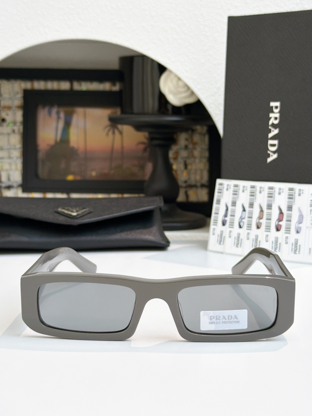 Prada PRAD*
