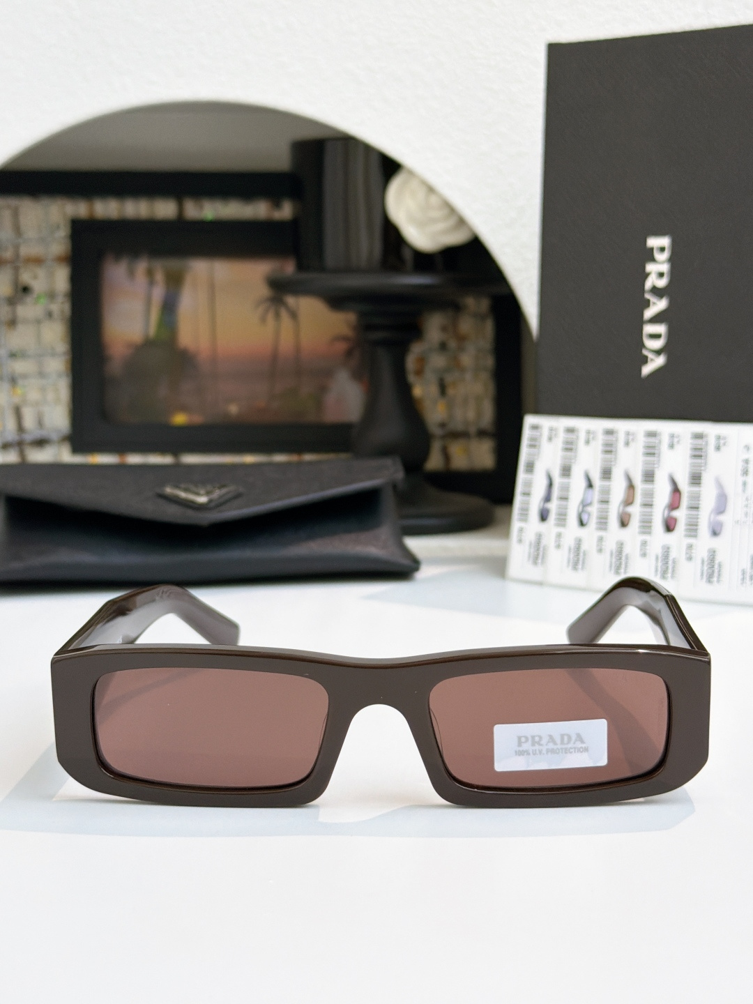 Prada PRAD*