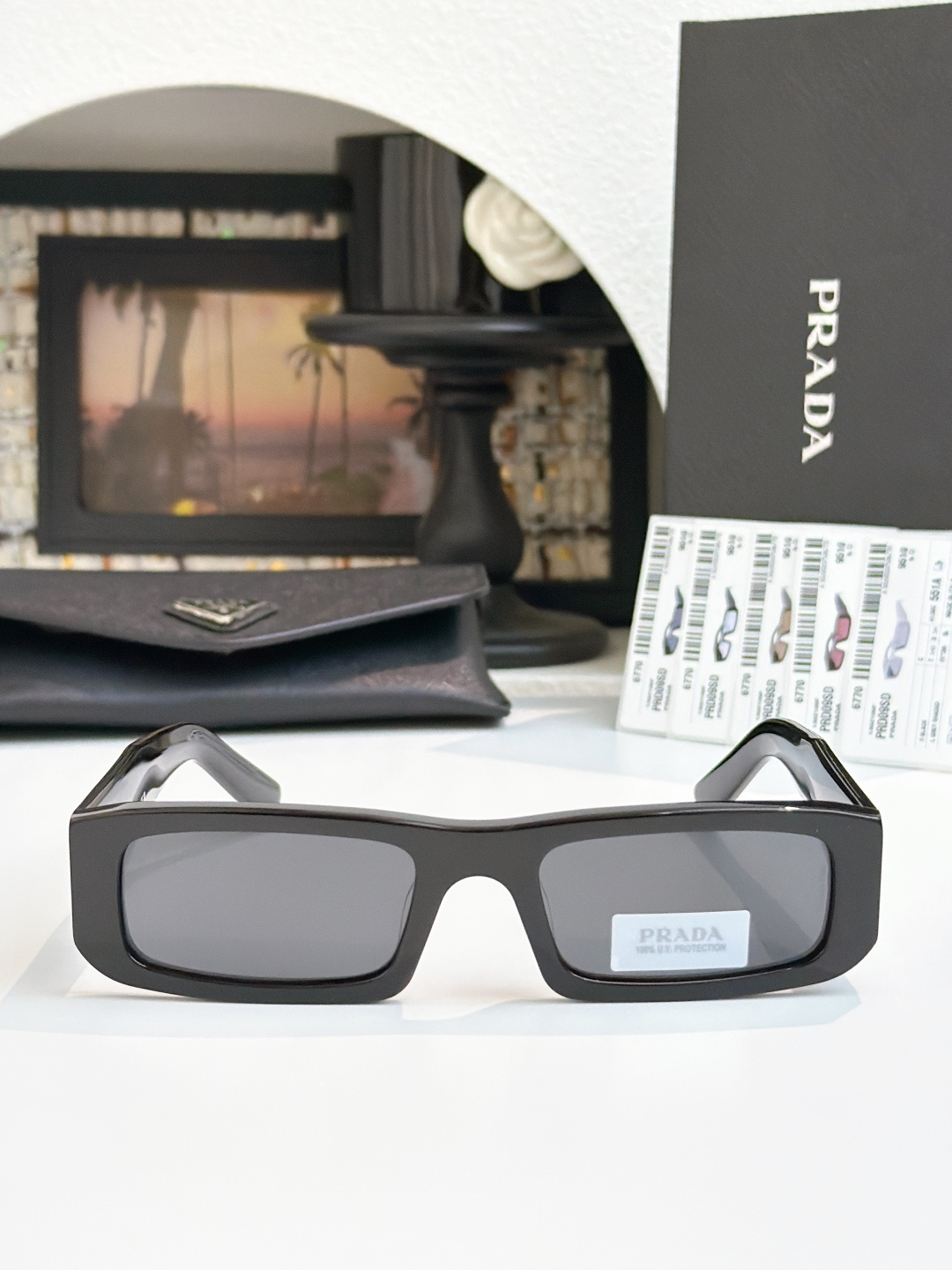 Prada PRAD*