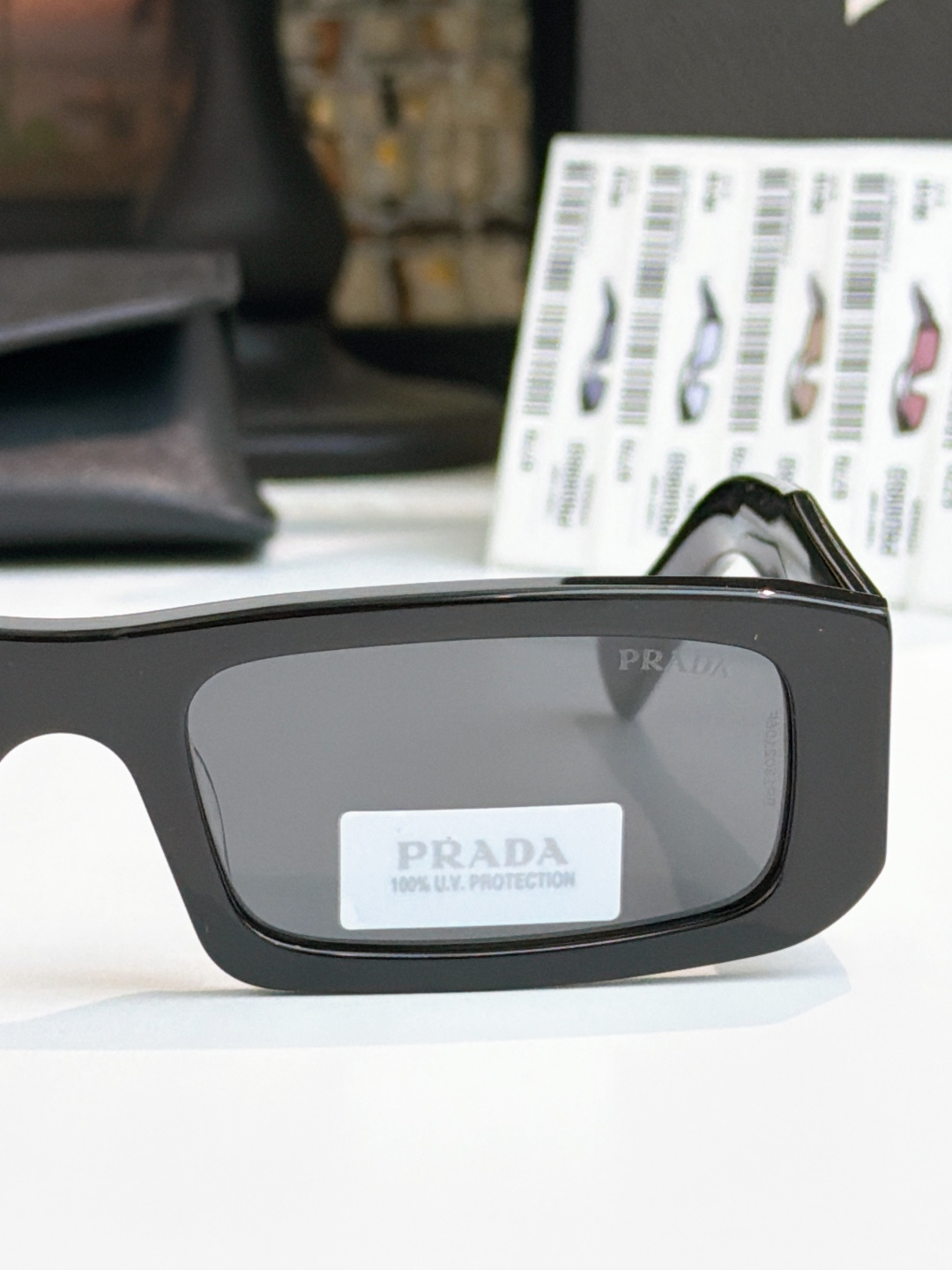 Prada PRAD*
