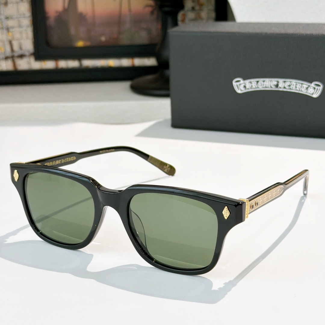 Chrome Hearts Chrome Heart*