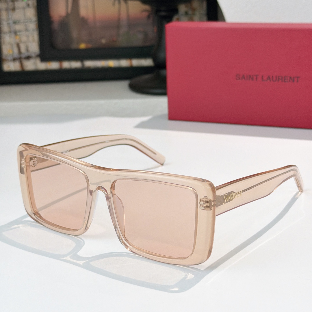Saint Laurent SAINT LAUREN*