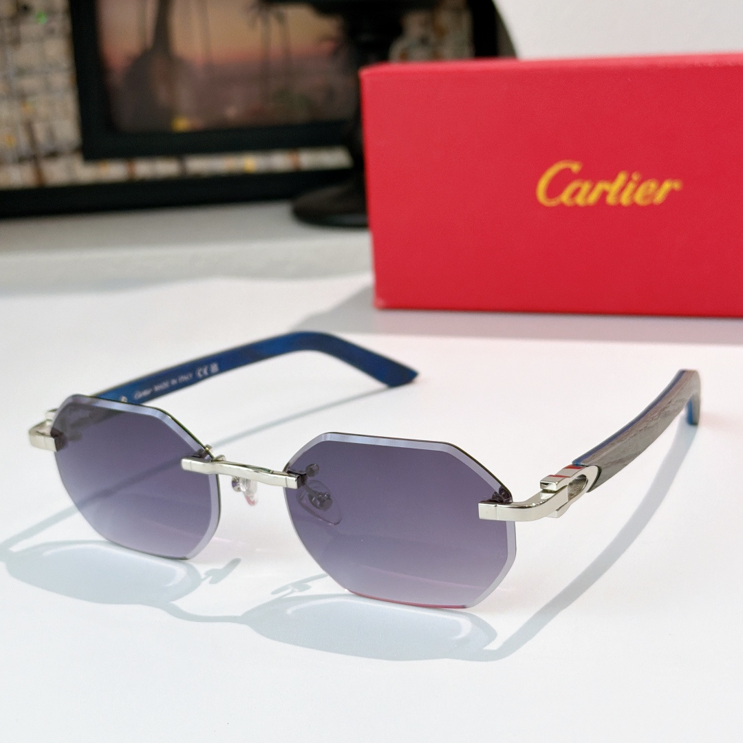 Cartier Cartie*