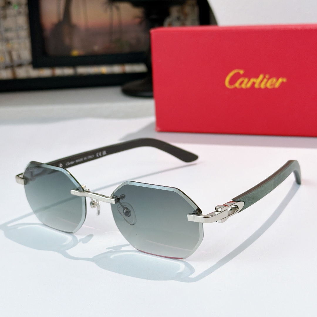 Cartier Cartie*