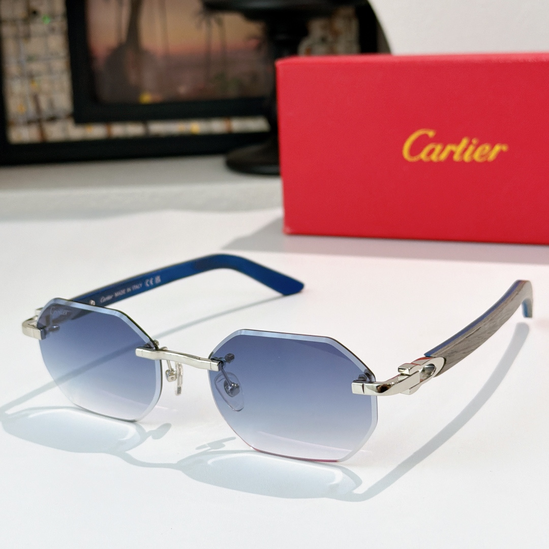Cartier Cartie*
