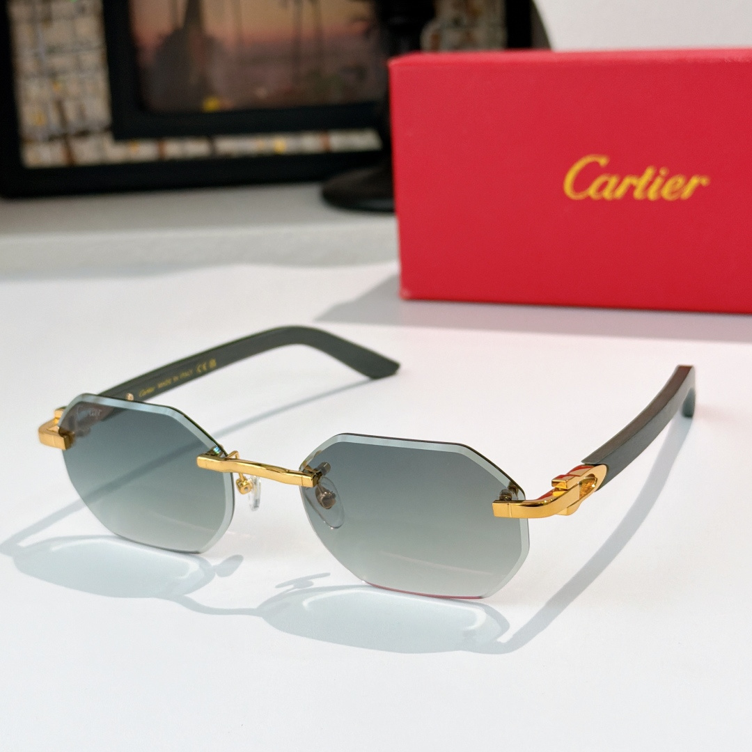 Cartier Cartie*