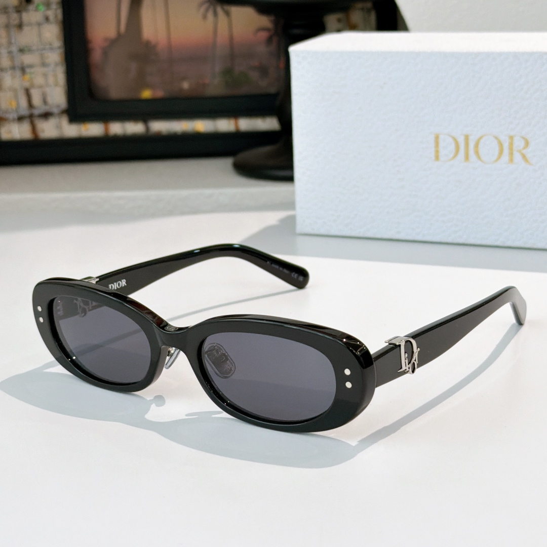 Dior DIO*