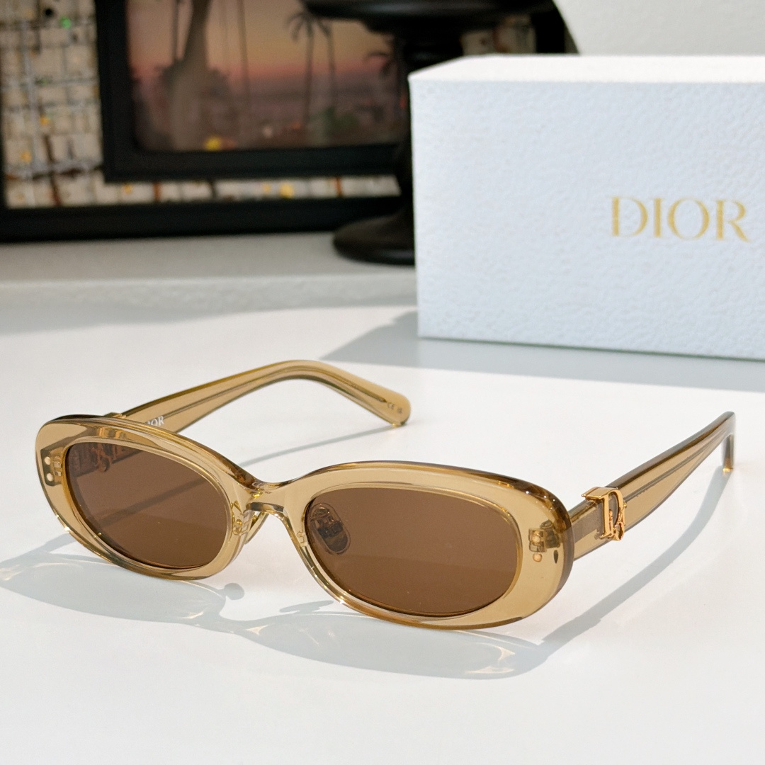 Dior DIO*