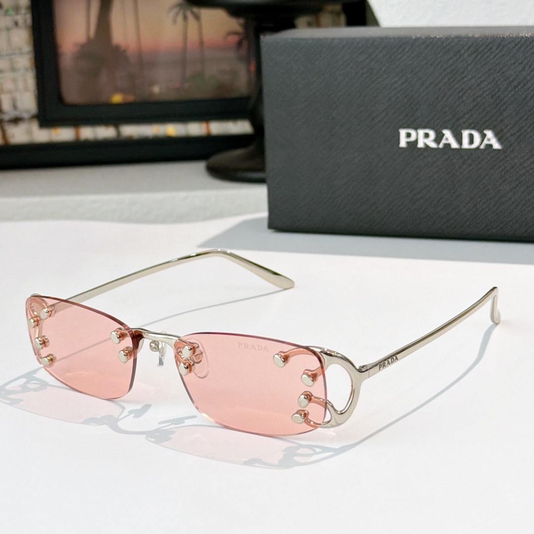 Prada PRAD*