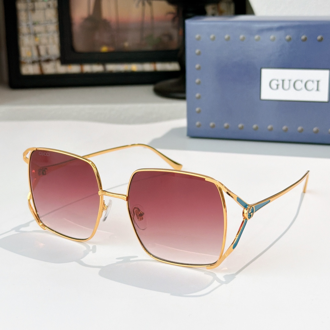 Gucci GUCC*