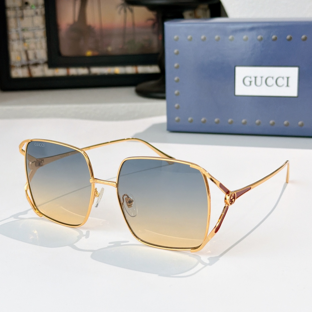 Gucci GUCC*