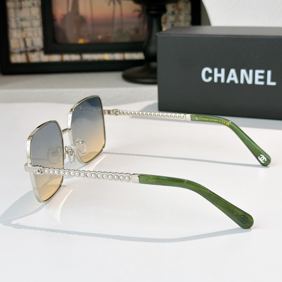 Chanel CHANE*