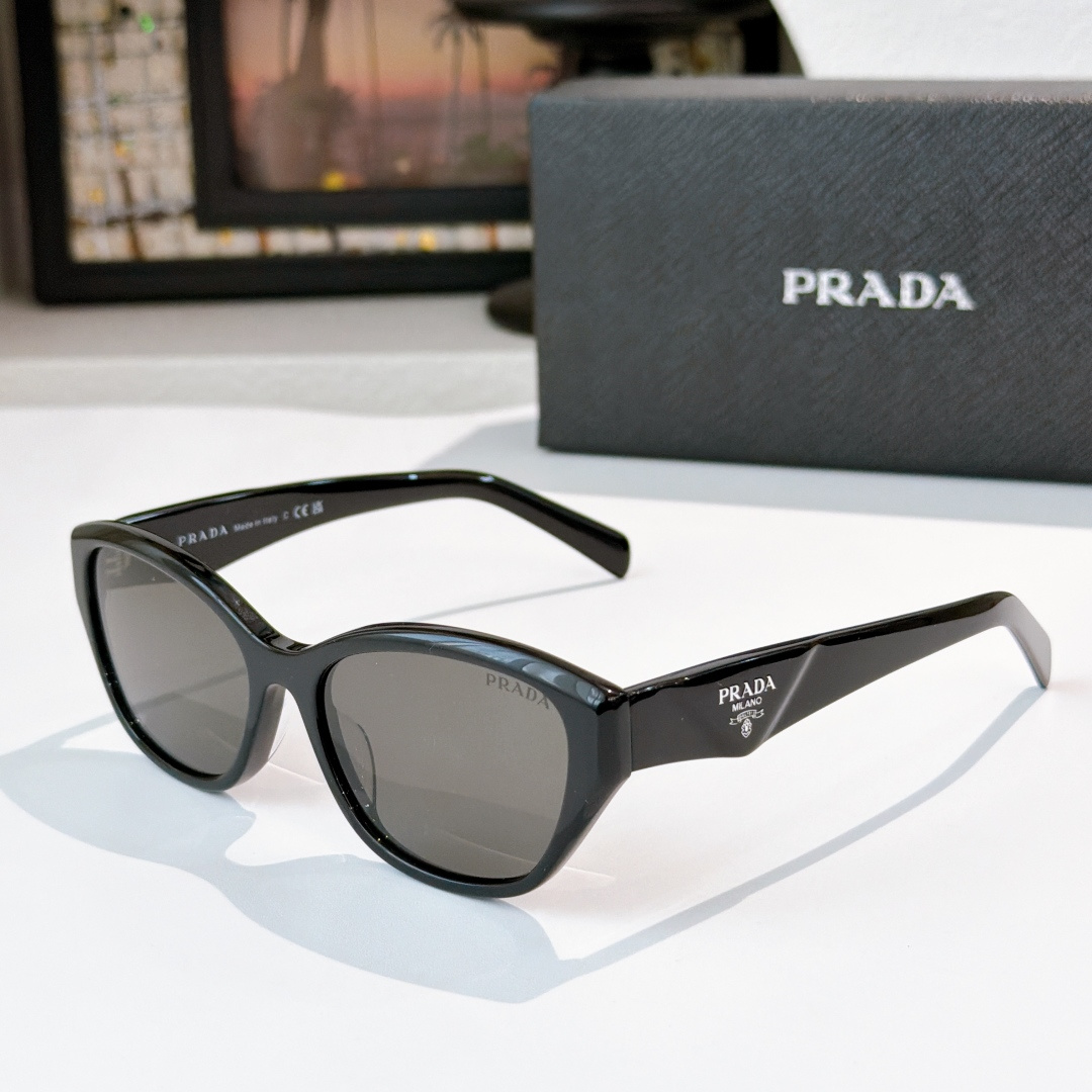 Prada PRAD*