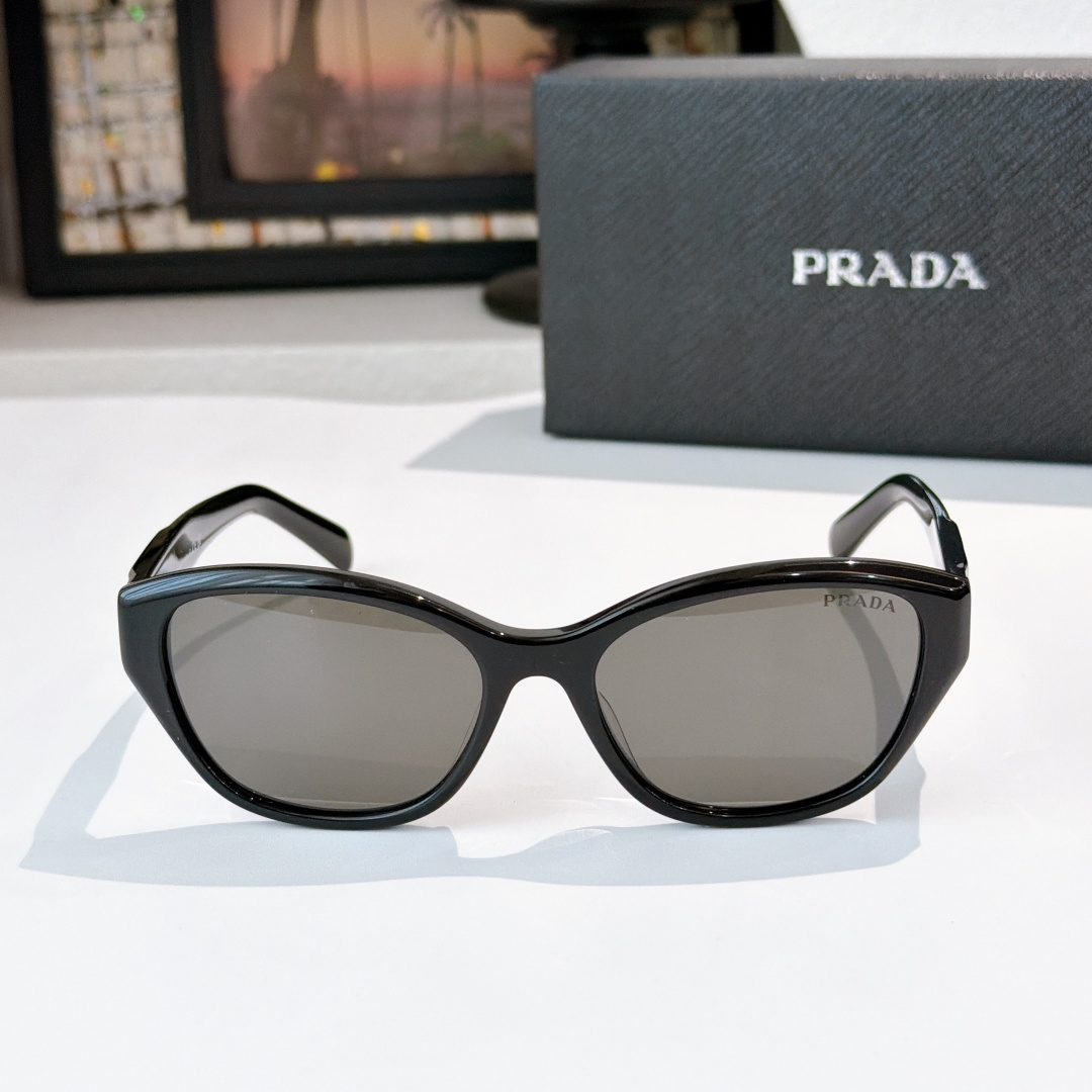Prada PRAD*