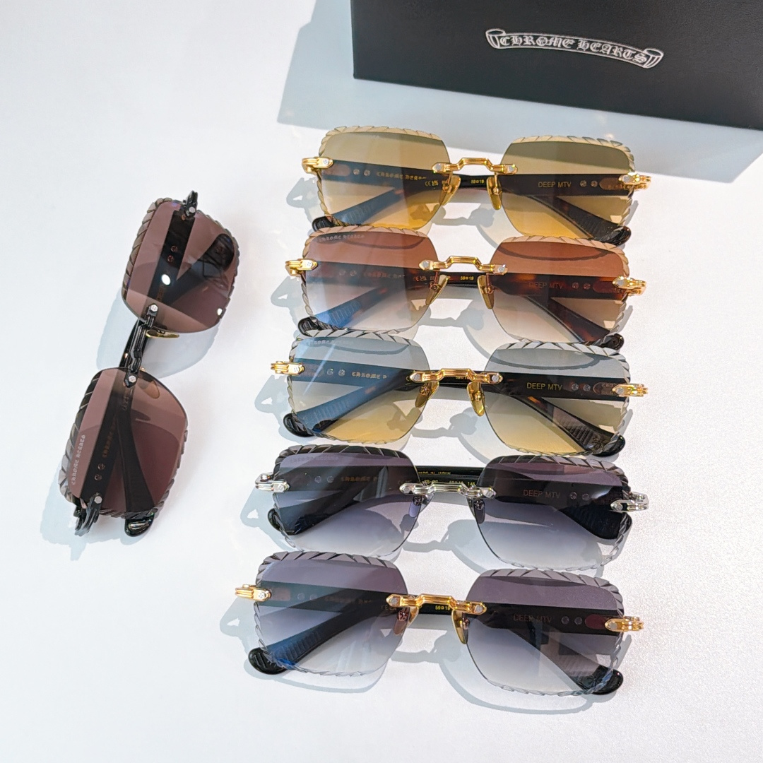 Chrome Hearts Chrome Heart*