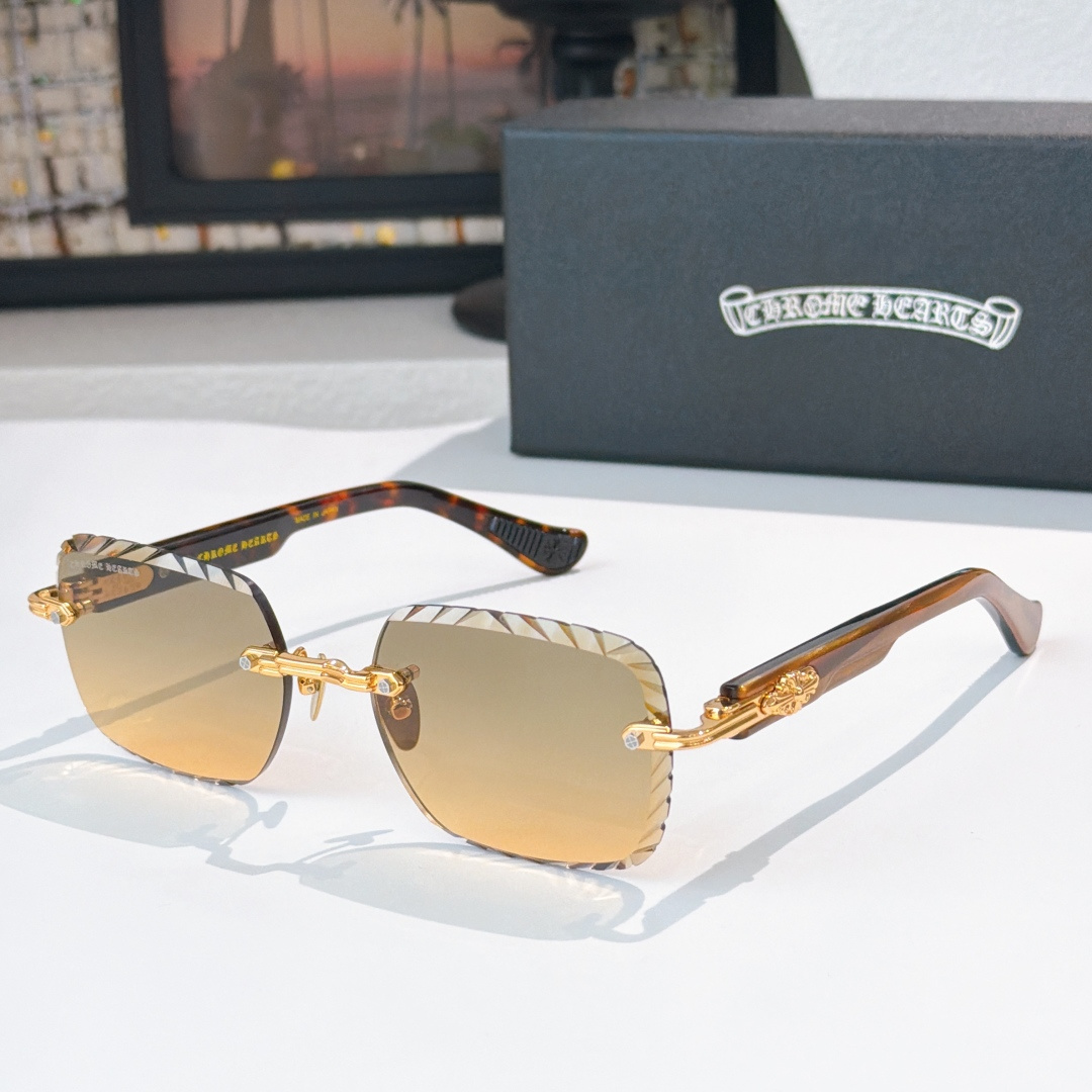 Chrome Hearts Chrome Heart*