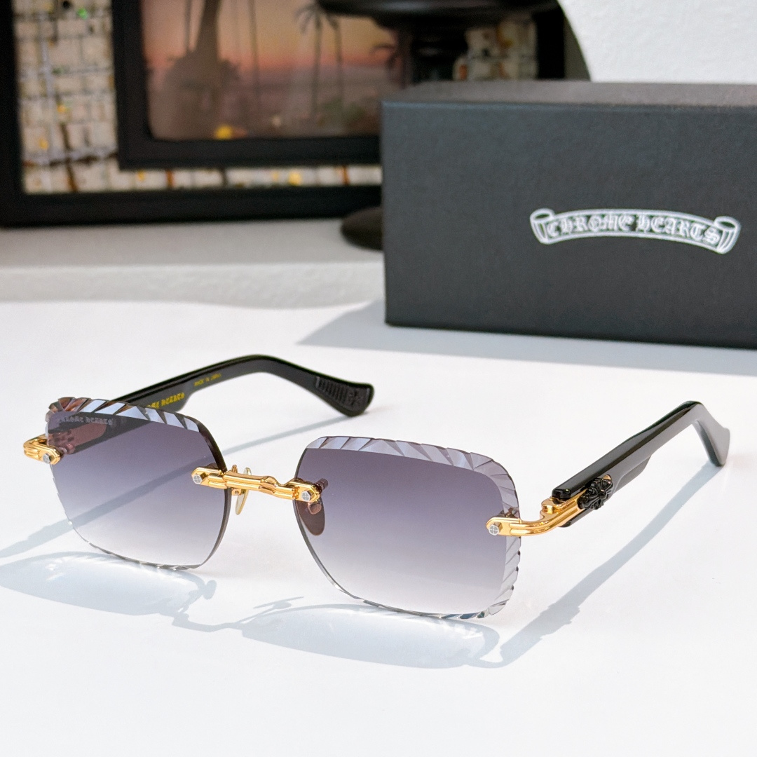 Chrome Hearts Chrome Heart*