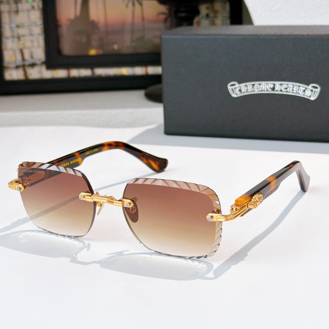 Chrome Hearts Chrome Heart*