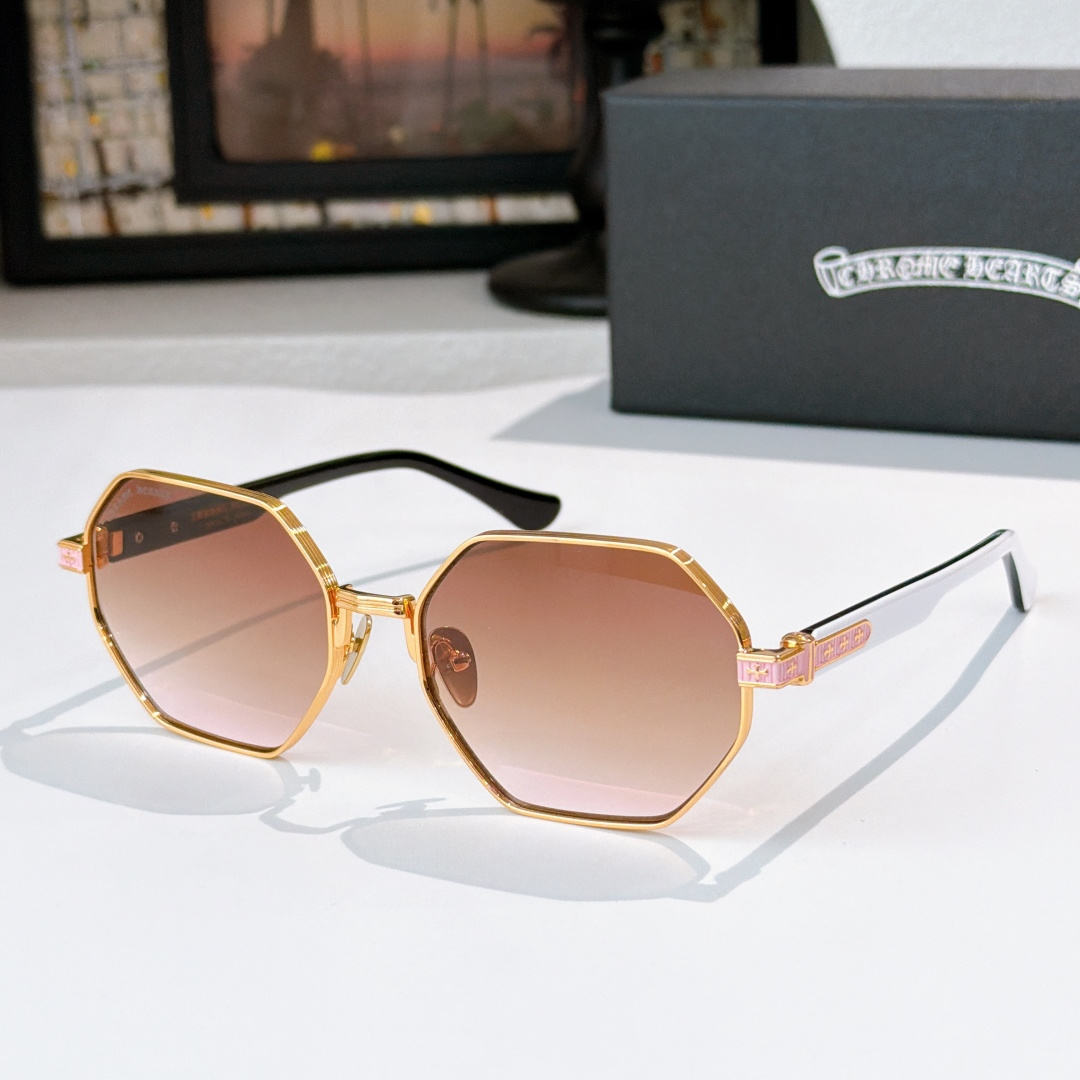 Chrome Hearts Chrome Heart*