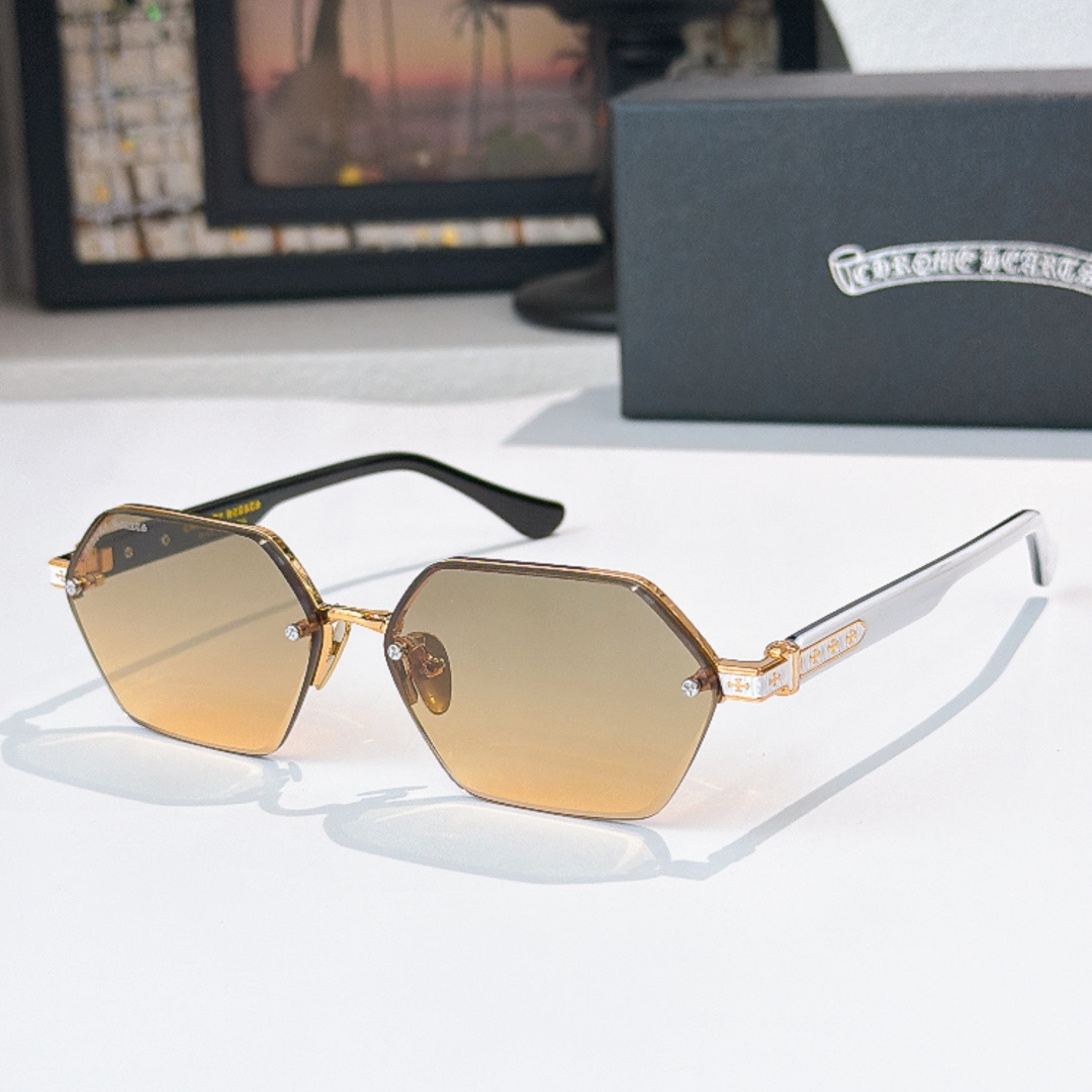 Chrome Hearts Chrome Heart*