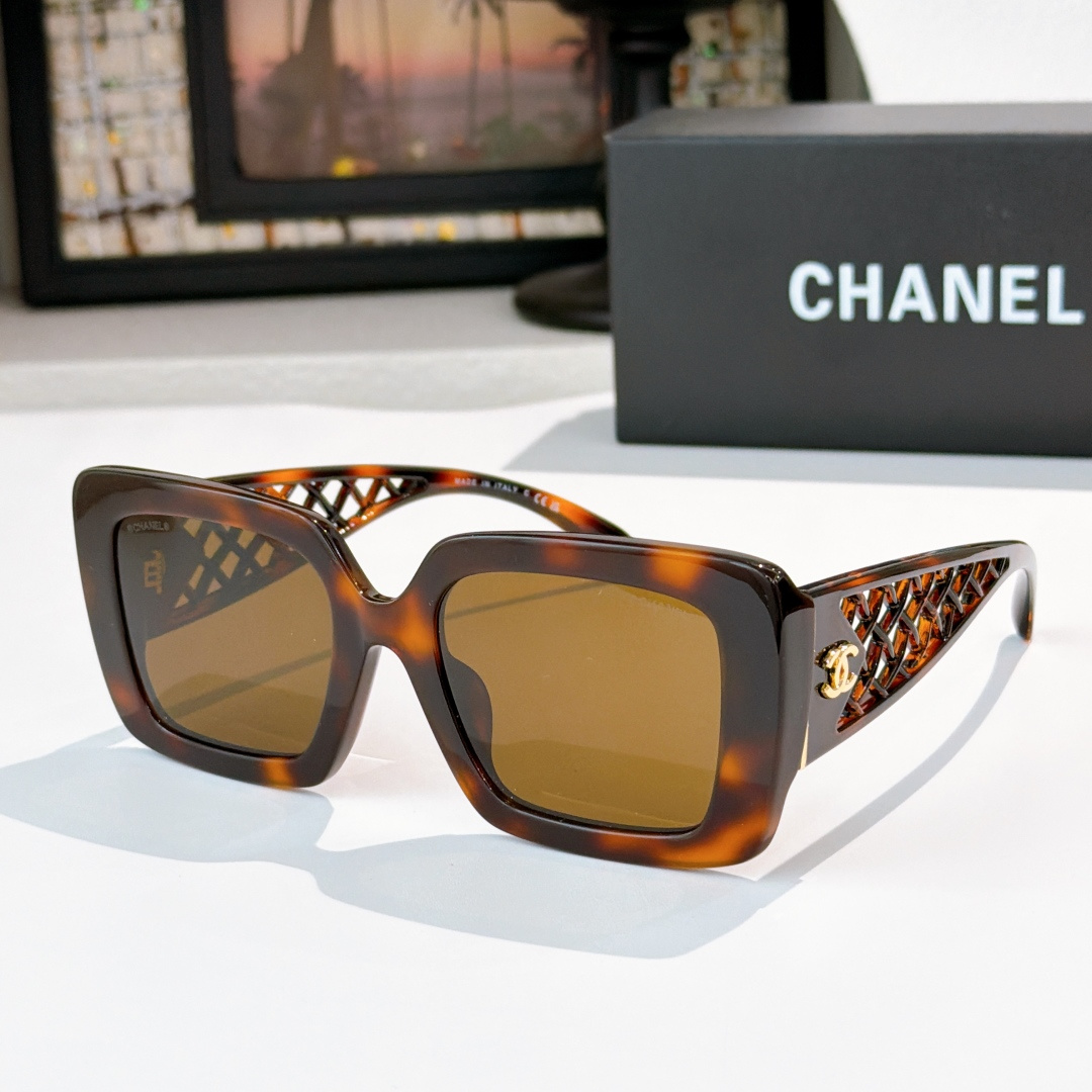 Chanel CHANE*