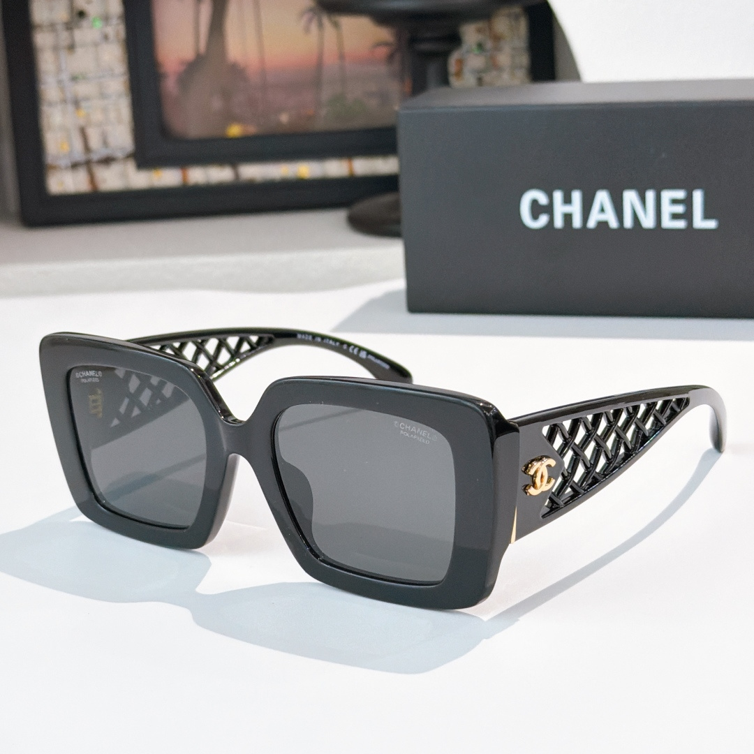 Chanel CHANE*