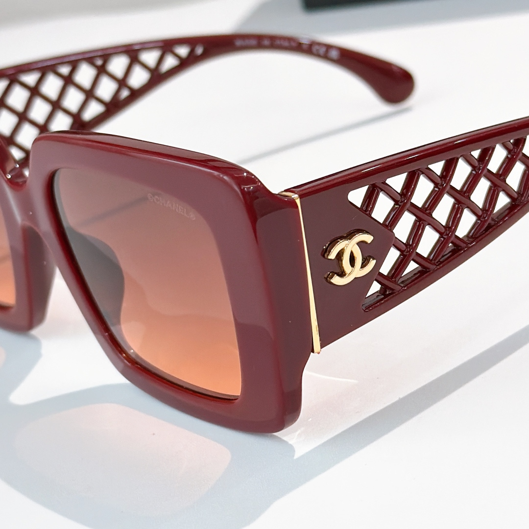 Chanel CHANE*