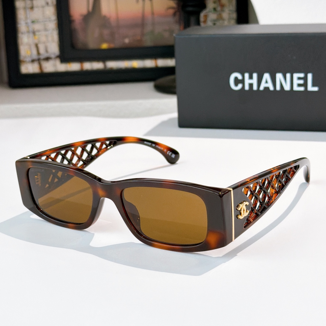 Chanel CHANE*