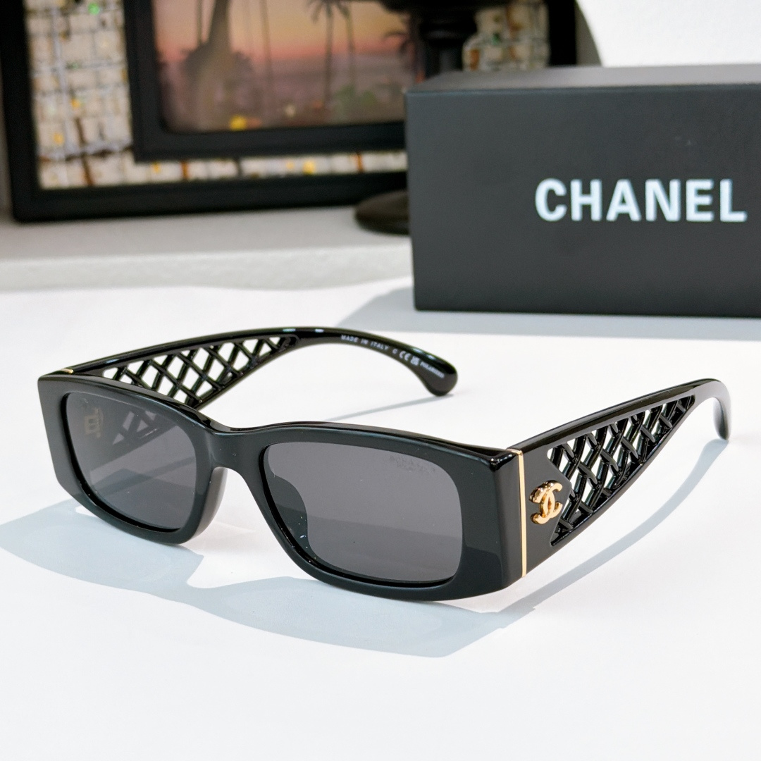 Chanel CHANE*