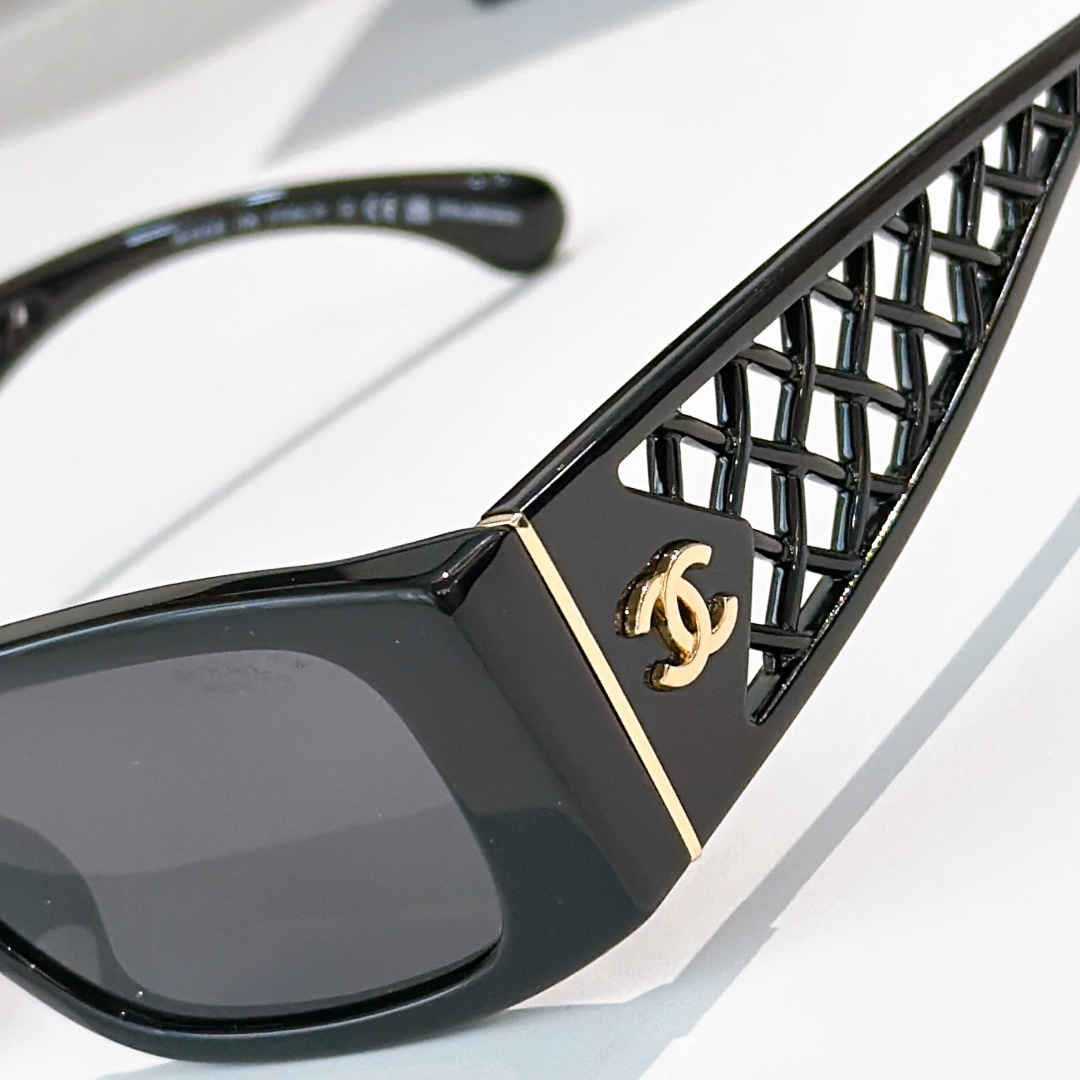 Chanel CHANE*