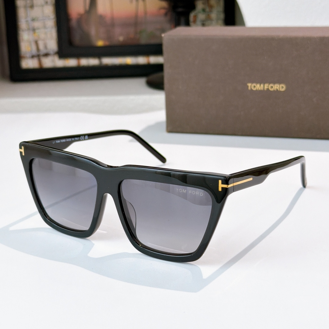 Tom Ford TOM FOR*