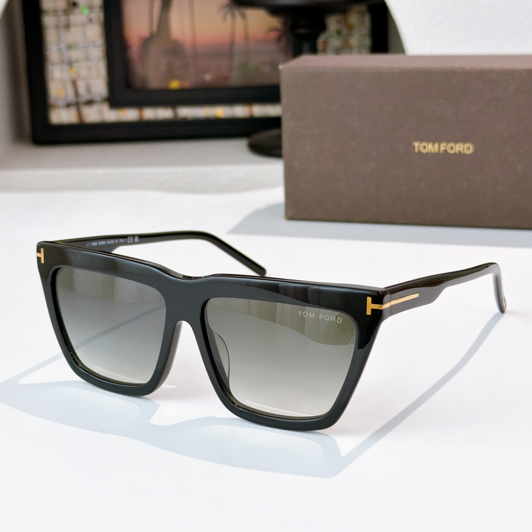 Tom Ford TOM FOR*