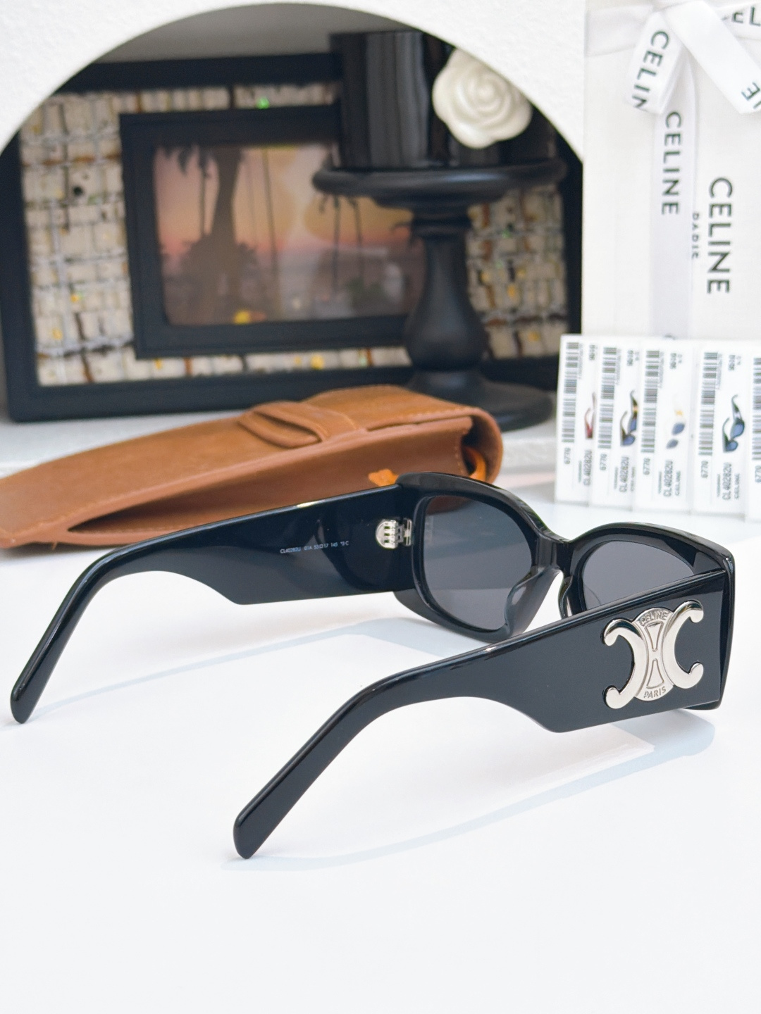 CELINE 高版本出货～百搭方形超大凯旋门MOD：CL40282 SIZE：53口17-145🔝🔝