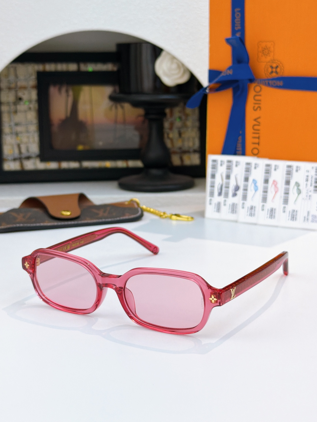 Originial quality刘亦菲F1观赛同款Louis Vuitto*MODEL：Z3178U 