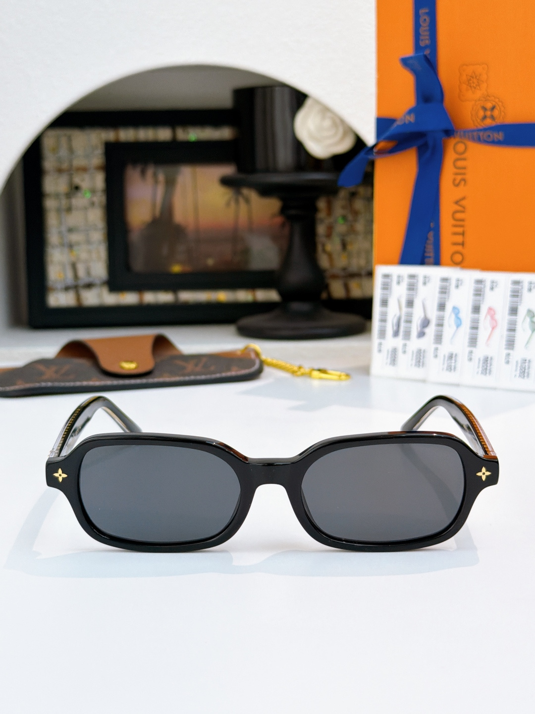 Originial quality刘亦菲F1观赛同款Louis Vuitto*MODEL：Z3178U 