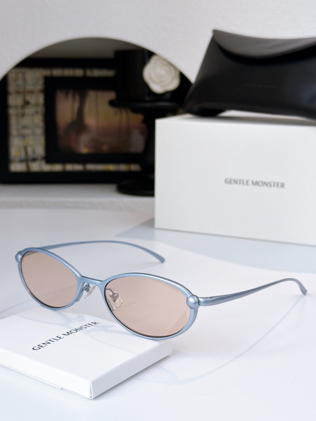 NO:927341,Pure titanium frame GENTLE MONSTE* MODBOBA SIZE56-19-Park Gangyu same style glasses, sunglasses, glasses19860909纯钛架 GENTLE MONSTE* MODBOBA SIZE56-19- 朴炡禹同款眼镜墨镜太阳镜,眼镜,glasses