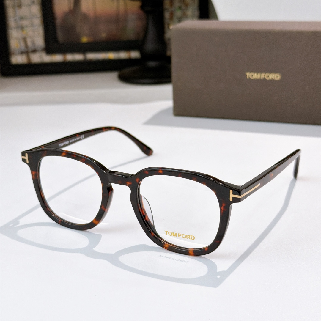 TOM FOR* MODEL：TF0975 SIZE：52口23-145 🔝🔝