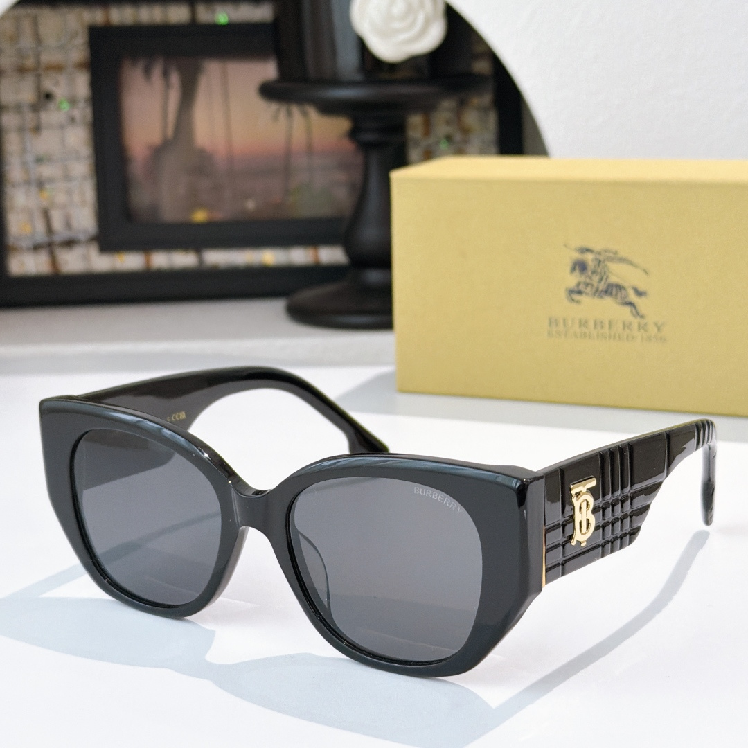 BURBERRY MODEL：BE6020 Size：54口19 145 🔝🔝 