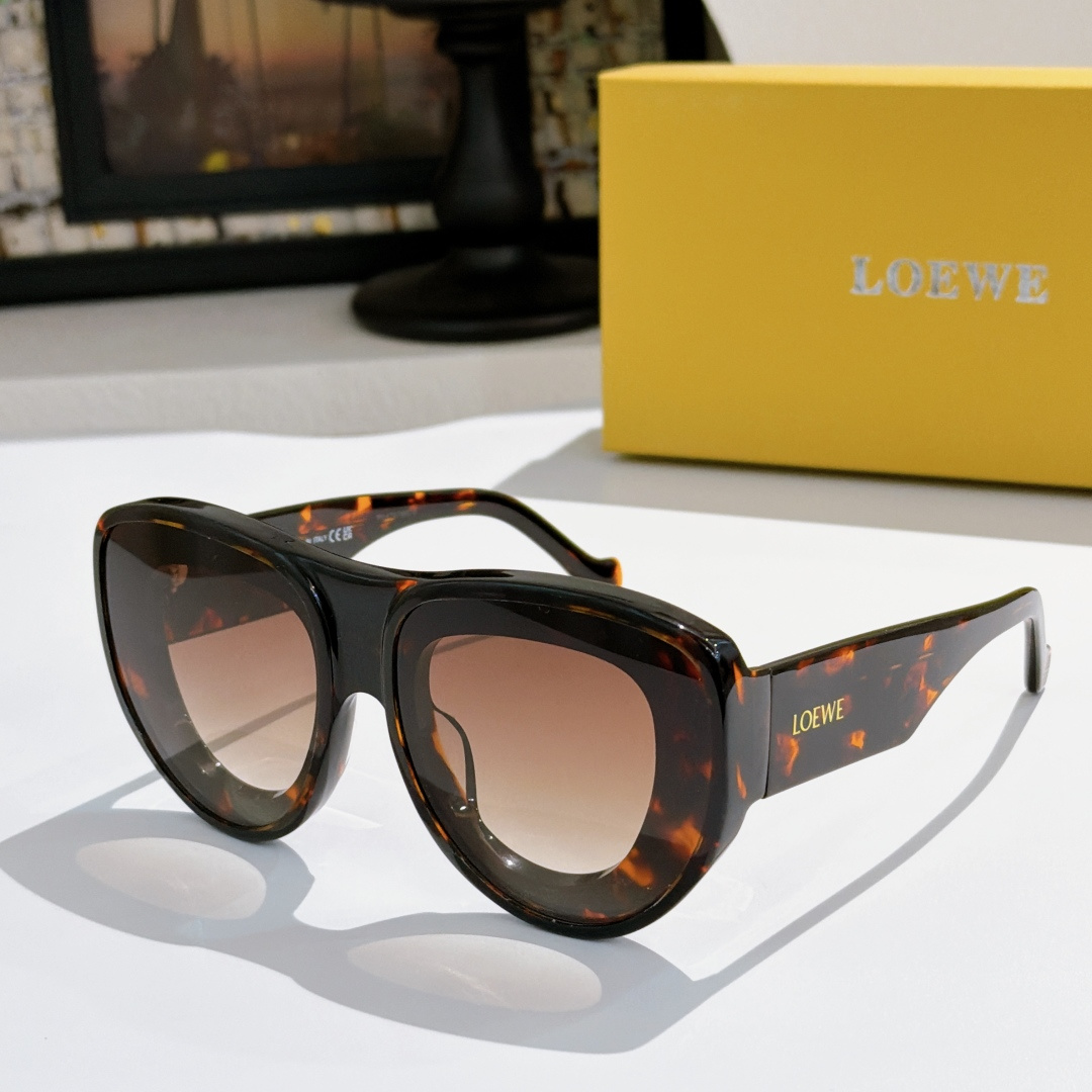 LOEWE  MODEL：LW40170U SIZE：  61 口16- 140 🔝🔝  